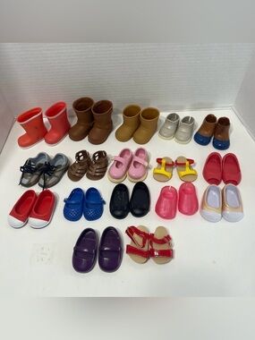 OUR GENERATION 18” doll lot of doll shoes